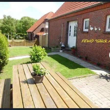 Glueckauf Apartmán *